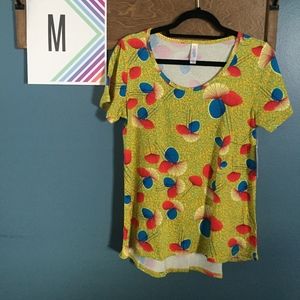 M LuLaRoe Classic T